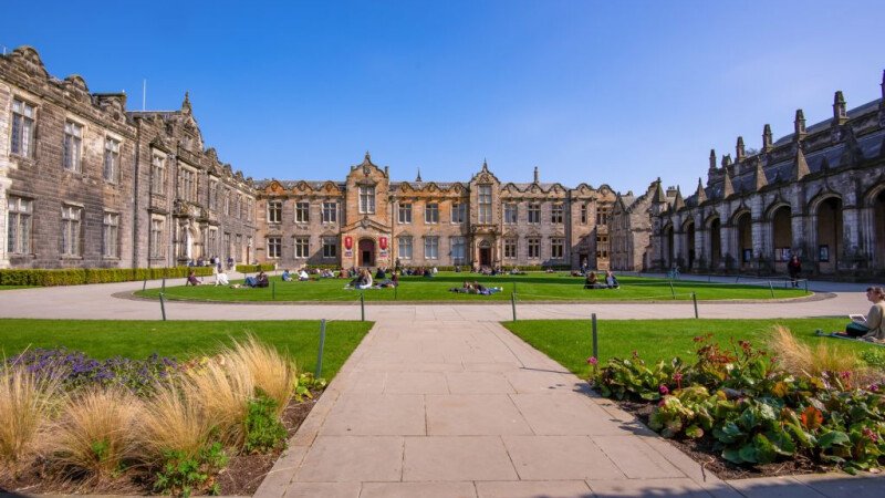 St Salvators Quadrangle - University of St Andrews-2