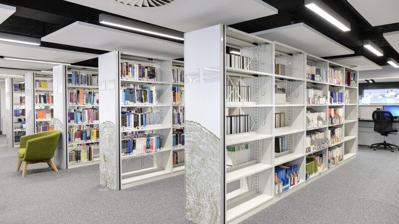 Sysco® library shelving