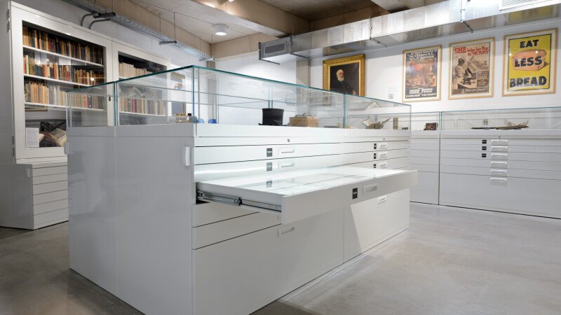 Museum cabinet with drawers