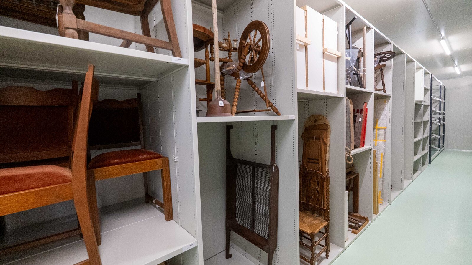 Boxed and standalone objects