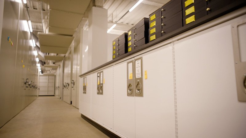 Low cabinets